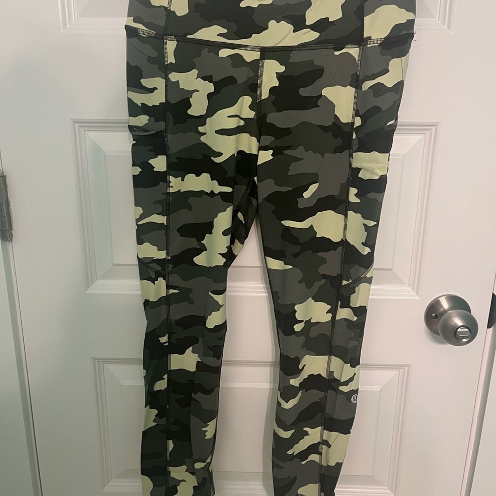 Lululemon leggings